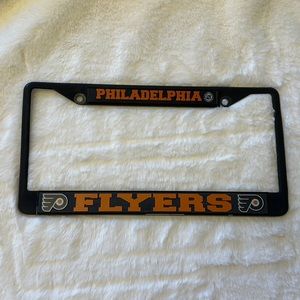 Official NHL metal Philadelphia Flyers license plate bracket